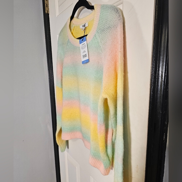 BB Dakota by Steve Madden Ladies' Ombre Wool Sweater, Yellow Ombre Large - Picture 3 of 11